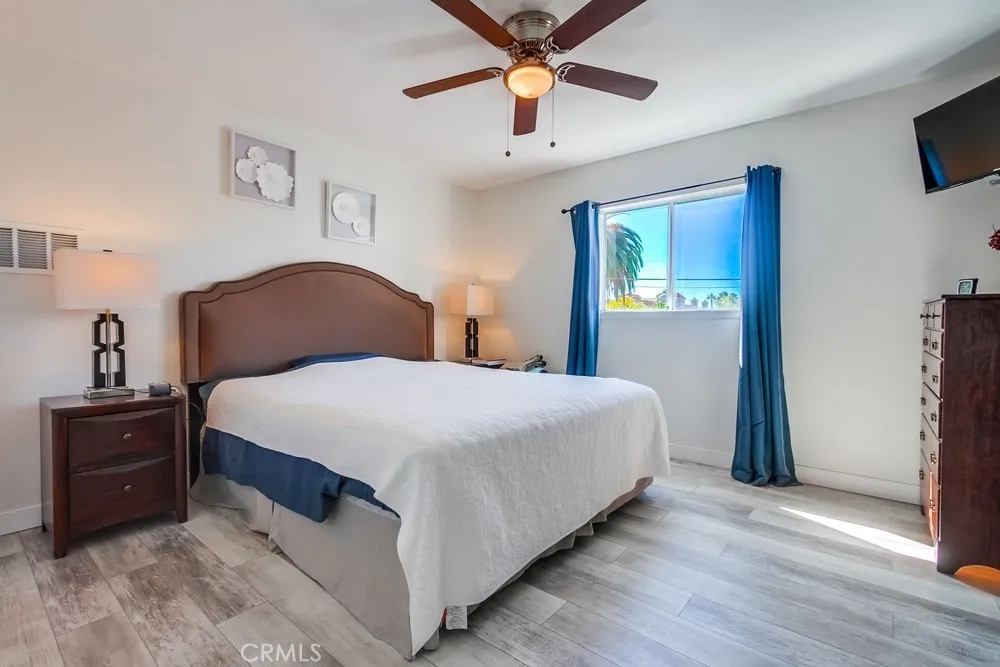 503 N Tremont C, Oceanside, California 92054 home-pic-21