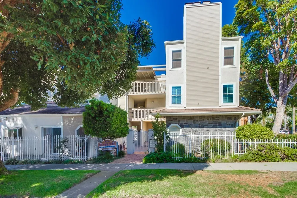503 N Tremont C, Oceanside, California 92054 home-pic-0