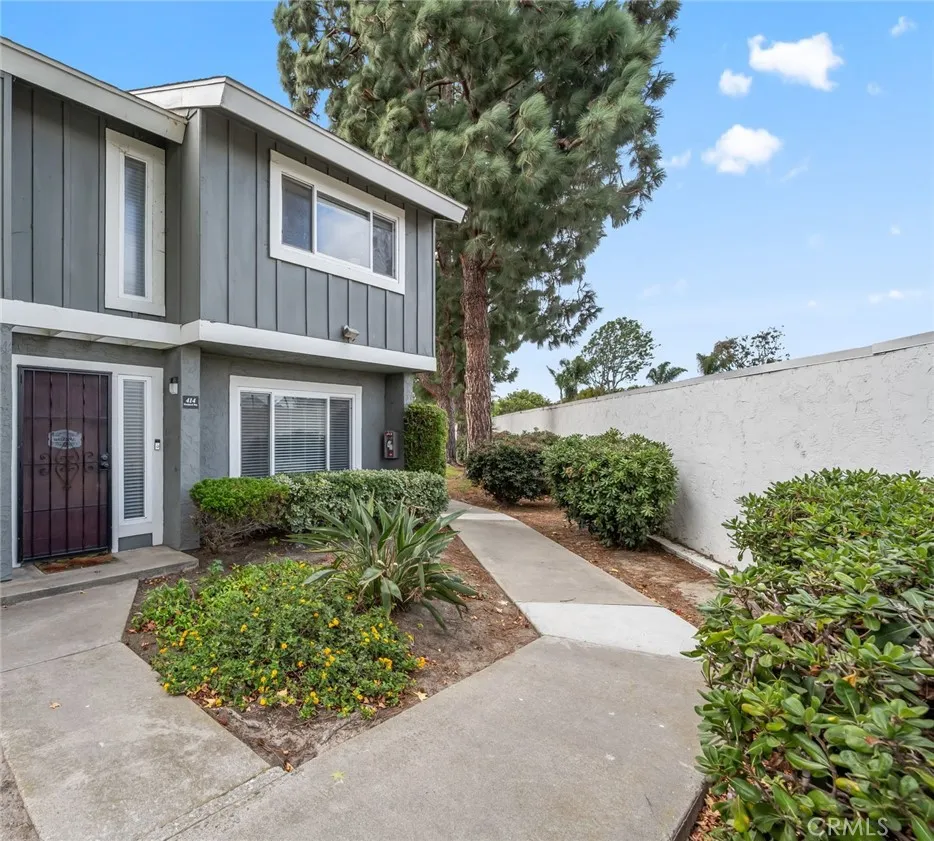 414 Woodpark Way, Oceanside, California 92058 home-pic-0