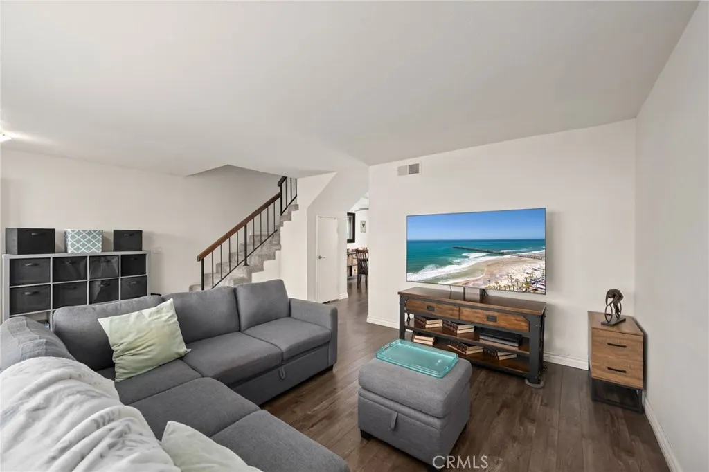 414 Woodpark Way, Oceanside, California 92058 home-pic-3