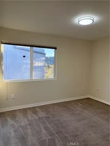 10207 Mountair Avenue 105, Tujunga, California 91042