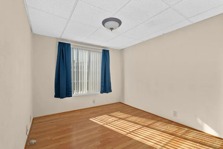 18_11934453_184416_184416-EI-118