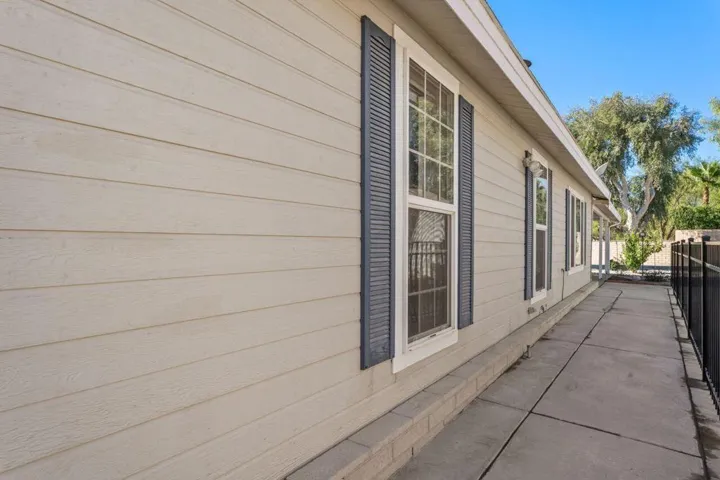 34_11934469_184416_184416-EI-134