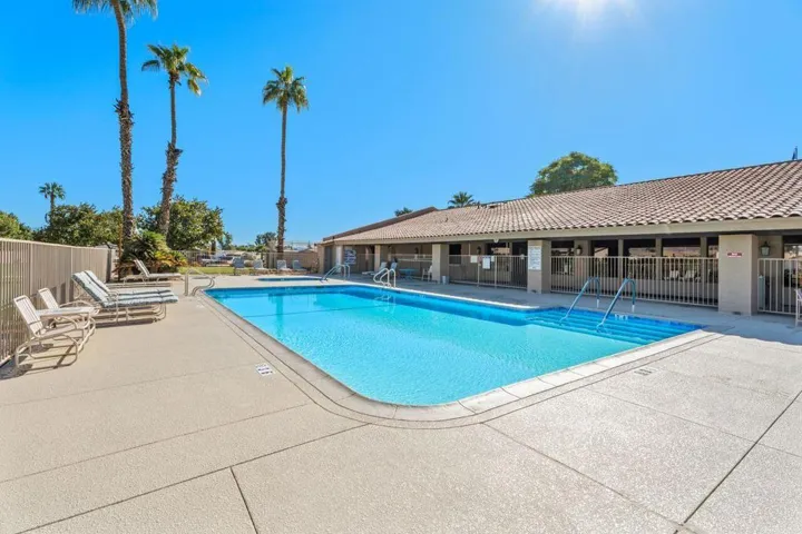 39_11934474_184416_184416-EI-139