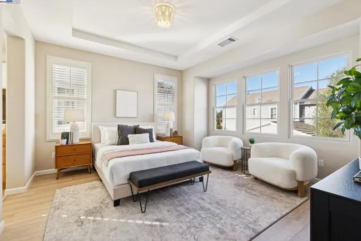 5 Cornelius Sq, Alameda, California 94501