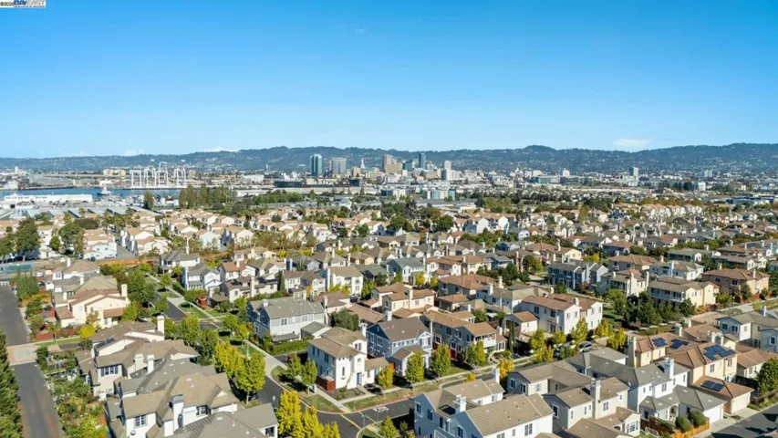 5 Cornelius Sq, Alameda, California 94501