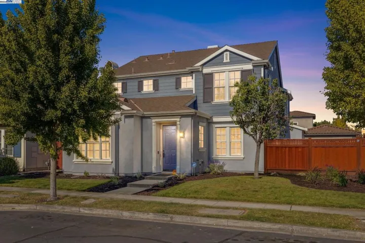 5 Cornelius Sq, Alameda, California 94501