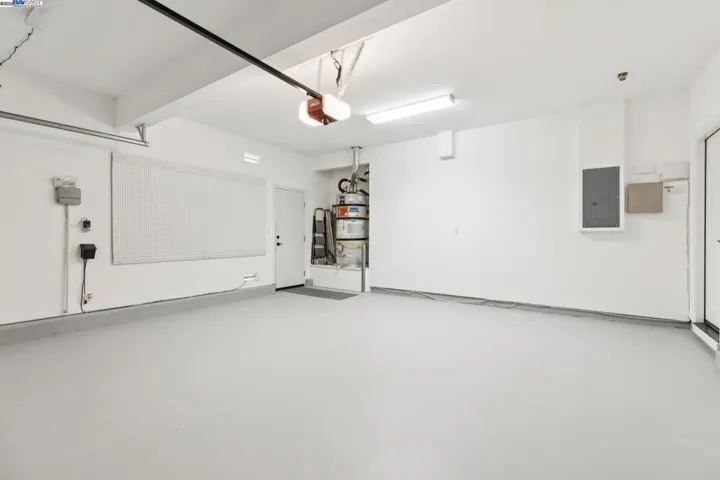 5 Cornelius Sq, Alameda, California 94501