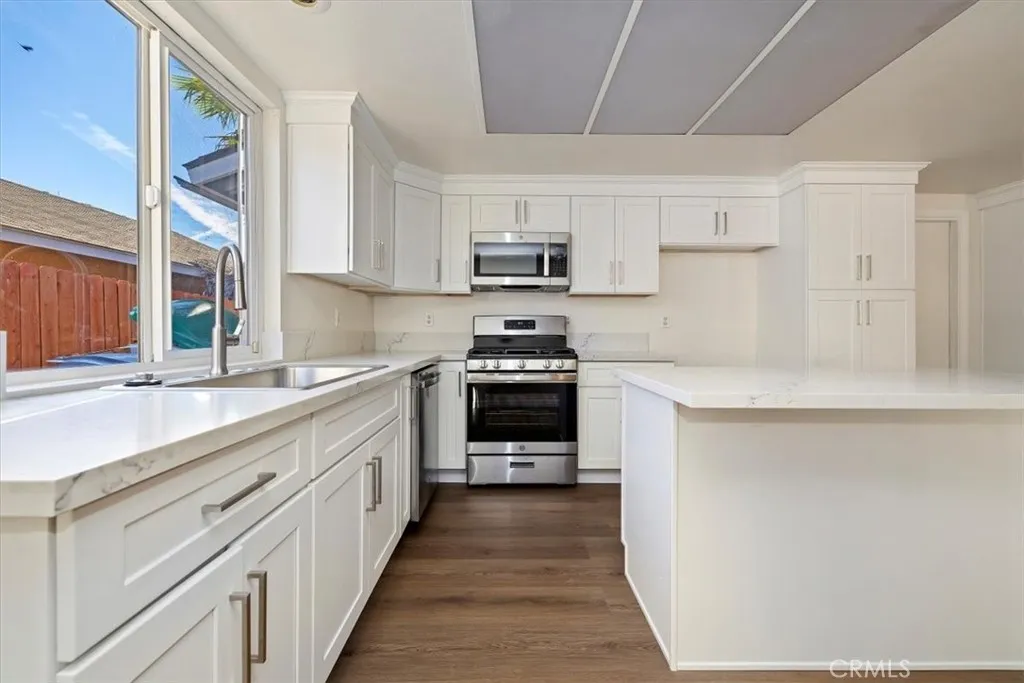 25140 Bay, Moreno Valley, California 92553 home-pic-16