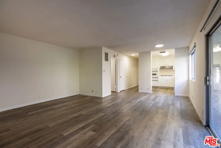 1538 Stanford Street 5, Santa Monica, California 90404