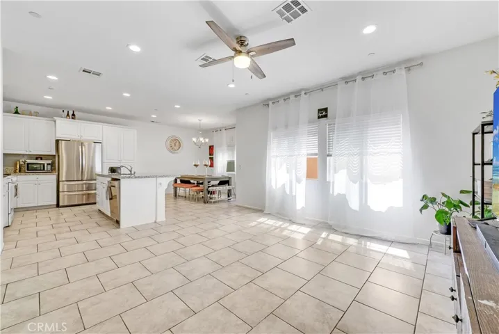 24246 Hazelnut, Murrieta, California 92562