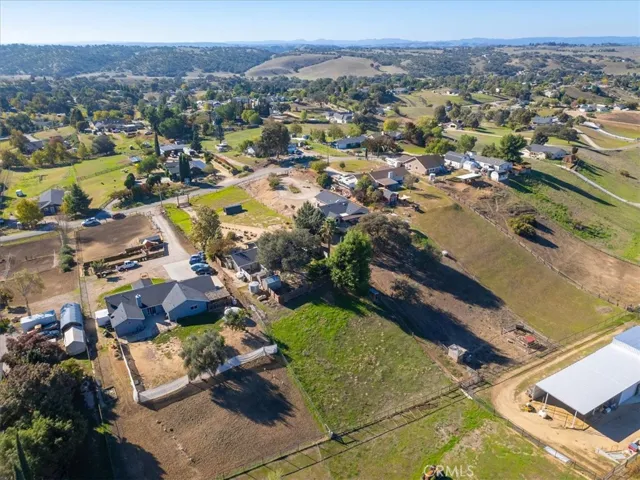5645 Prancing Deer, Paso Robles, California 93446