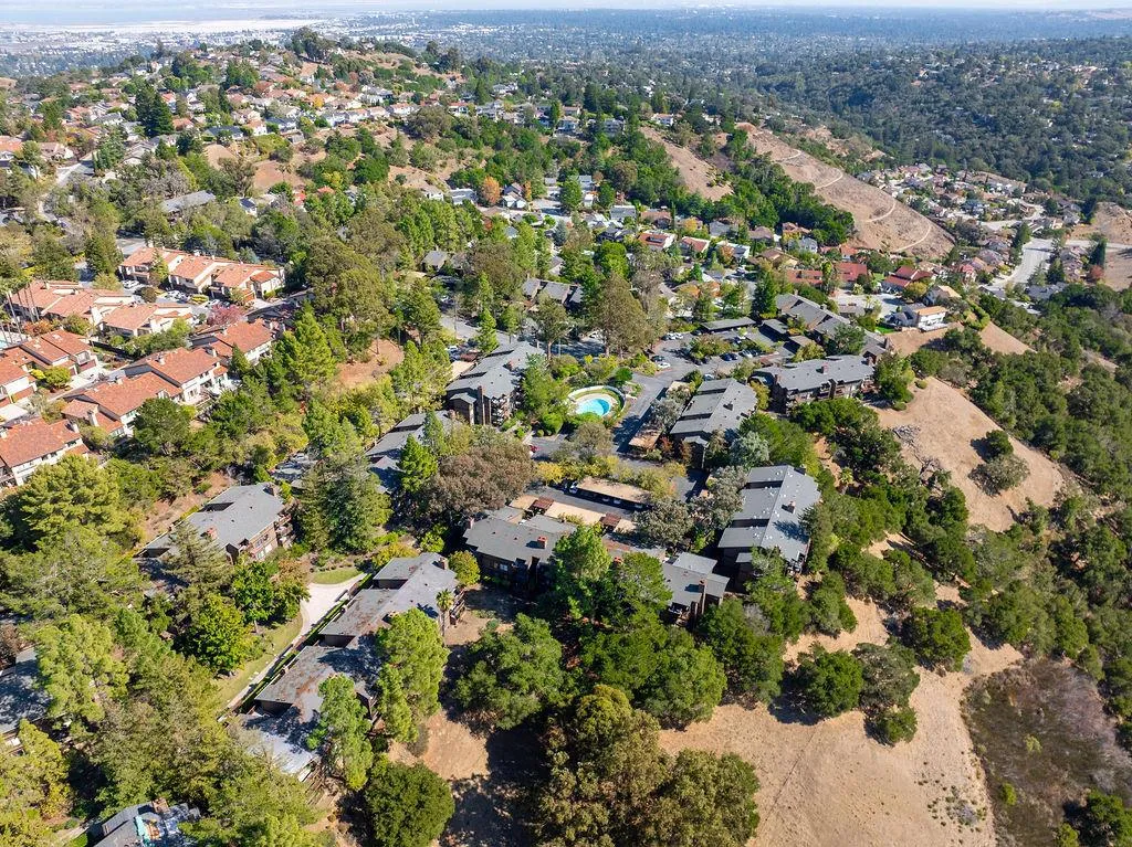 3350 La Mesa Drive 10, San Carlos, California 94070 home-pic-43