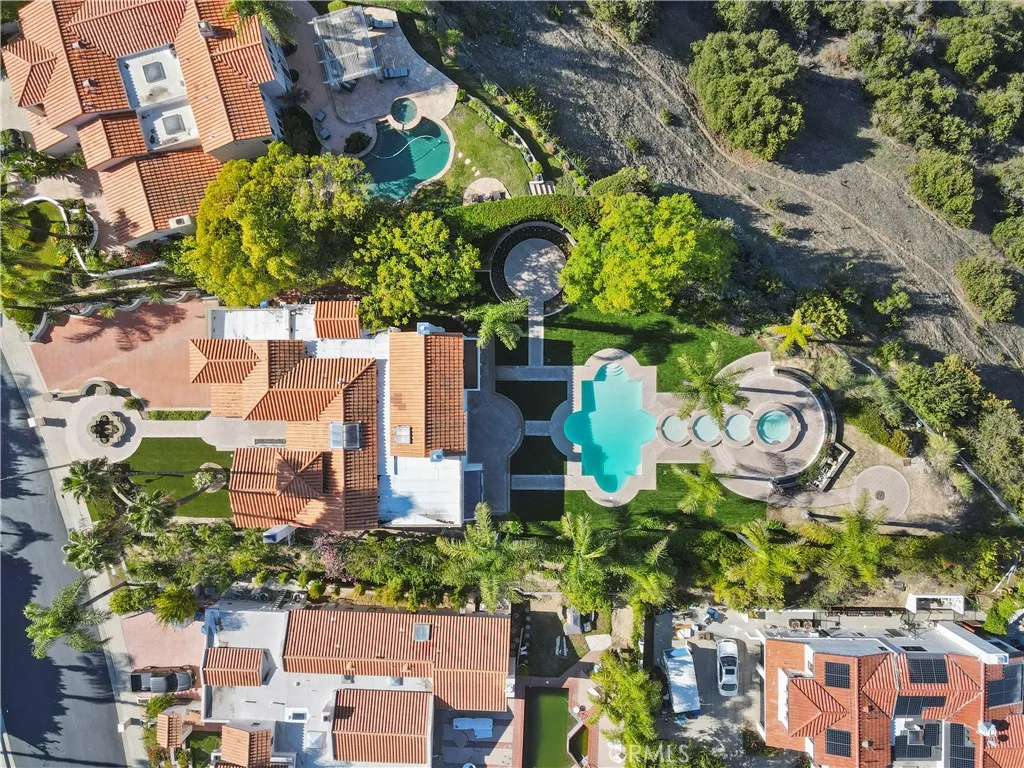 24215 Park Granada, Calabasas, California 91302 home-pic-55