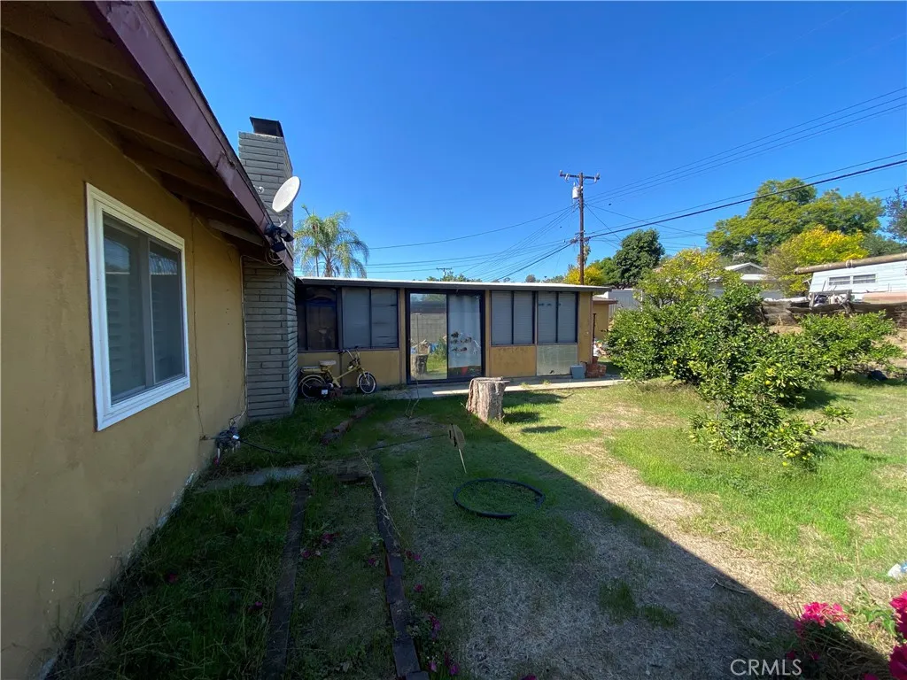 1263 Douglass, Pomona, California 91768 home-pic-1