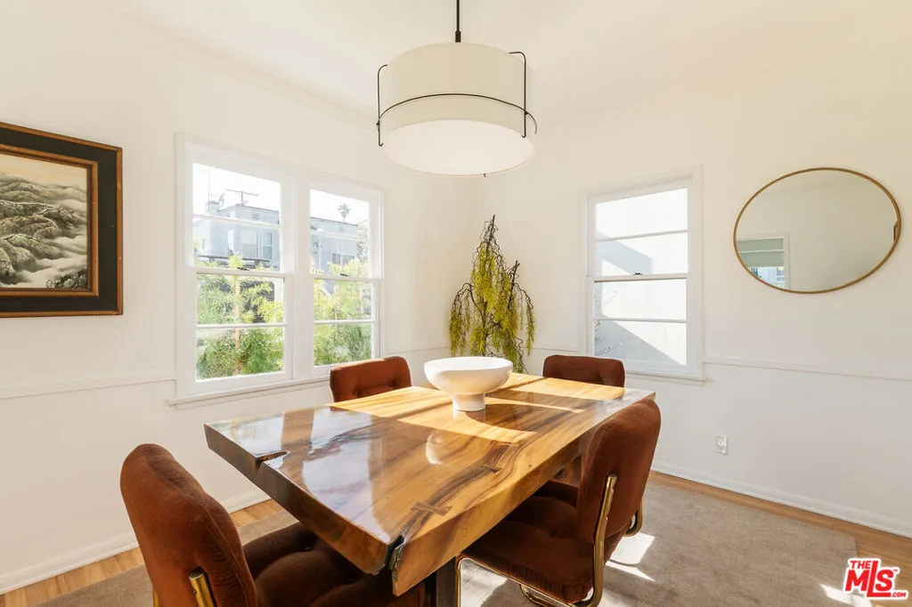 519 Rose Avenue, Venice, California 90291 home-pic-0