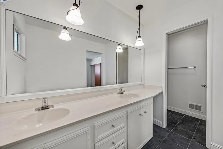 5731 San Juan Way, Pleasanton, California 94566