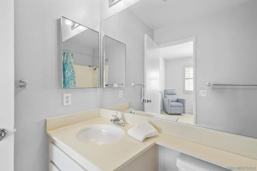 11378 Via Rancho San Diego C, El Cajon, California 92019 home-pic-20
