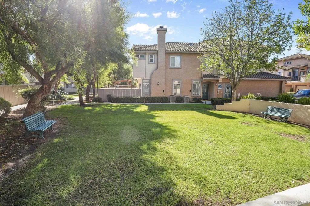 11378 Via Rancho San Diego C, El Cajon, California 92019 home-pic-29