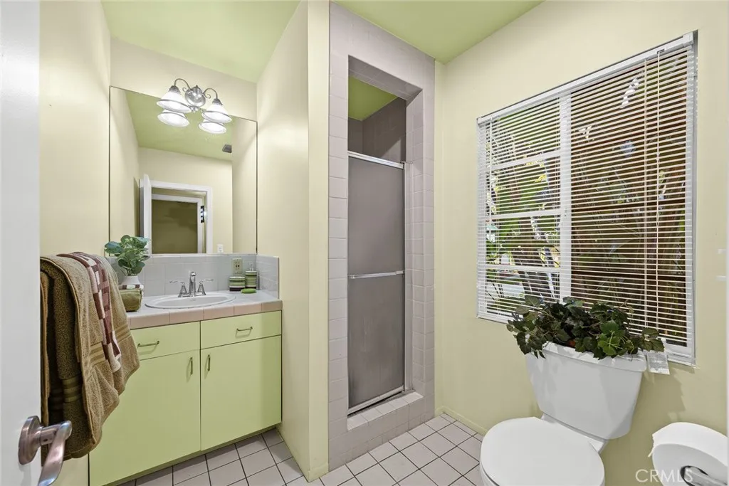 459 N Barranca Ave, Glendora, California 91741 home-pic-32