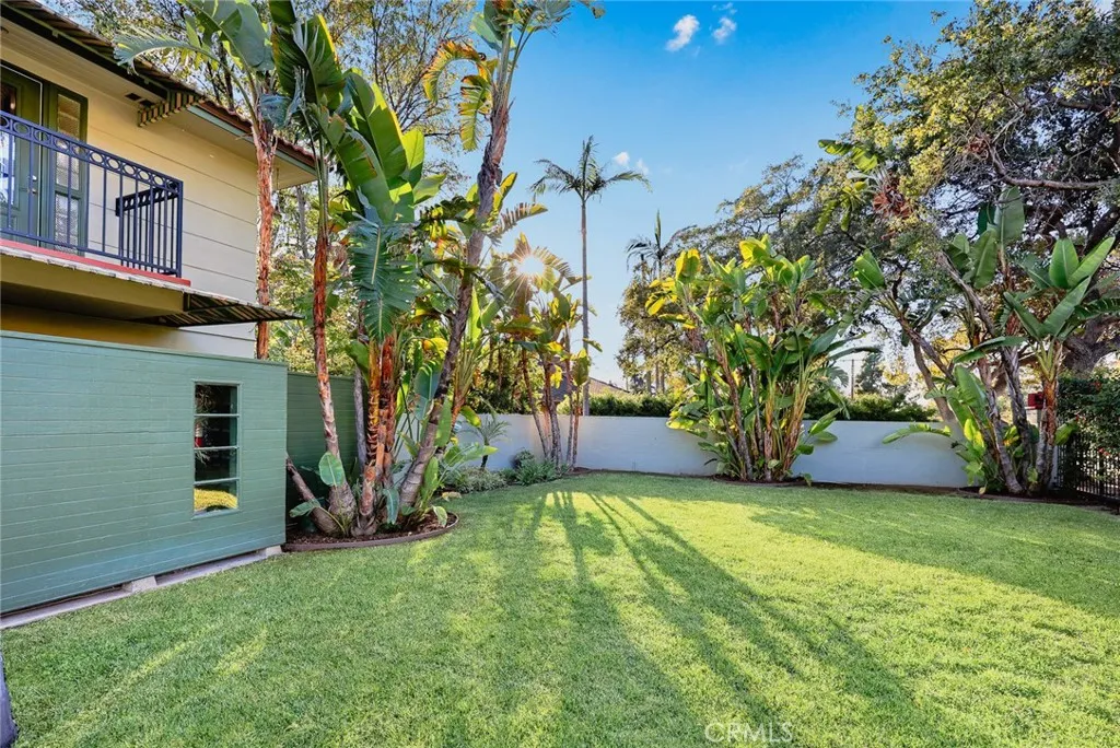 459 N Barranca Ave, Glendora, California 91741 home-pic-35