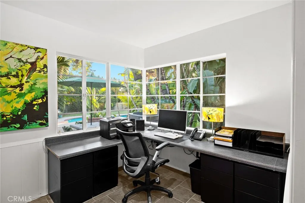 459 N Barranca Ave, Glendora, California 91741 home-pic-20