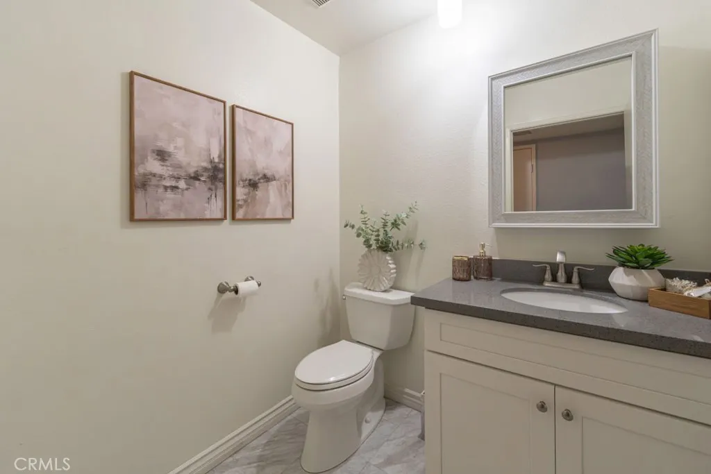 5002 E Atherton, Long Beach, California 90815 home-pic-19