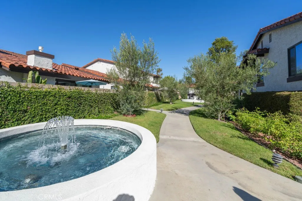 5002 E Atherton, Long Beach, California 90815 home-pic-48