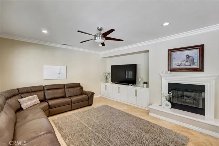 42587 Sherry, Murrieta, California 92562