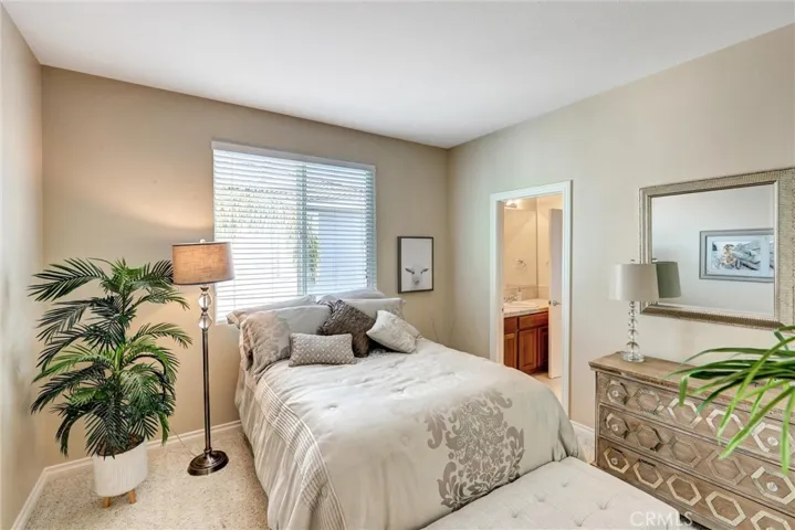 Middle Upstairs Bedroom