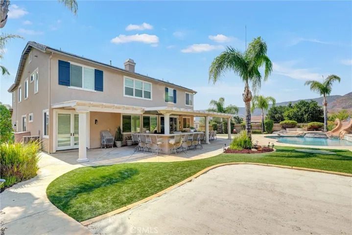 42587 Sherry, Murrieta, California 92562