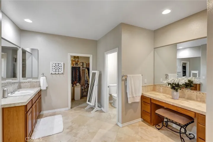 42587 Sherry, Murrieta, California 92562
