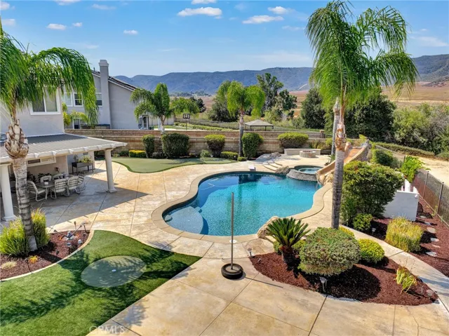 42587 Sherry, Murrieta, California 92562