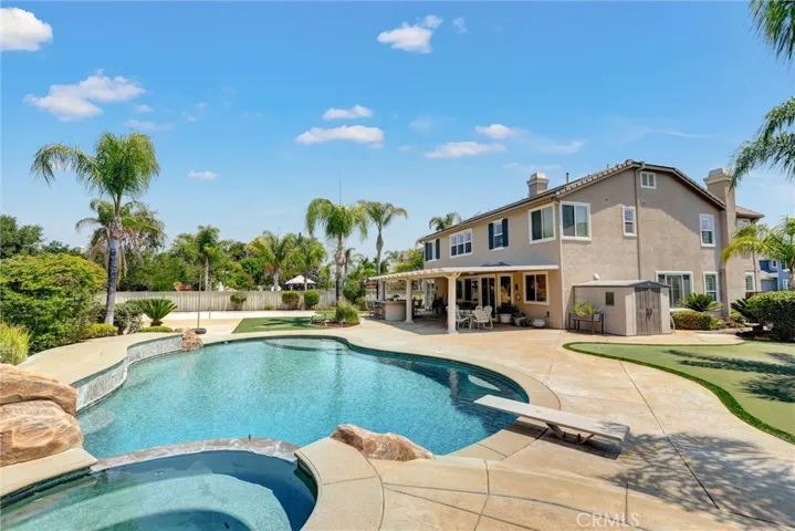 42587 Sherry, Murrieta, California 92562