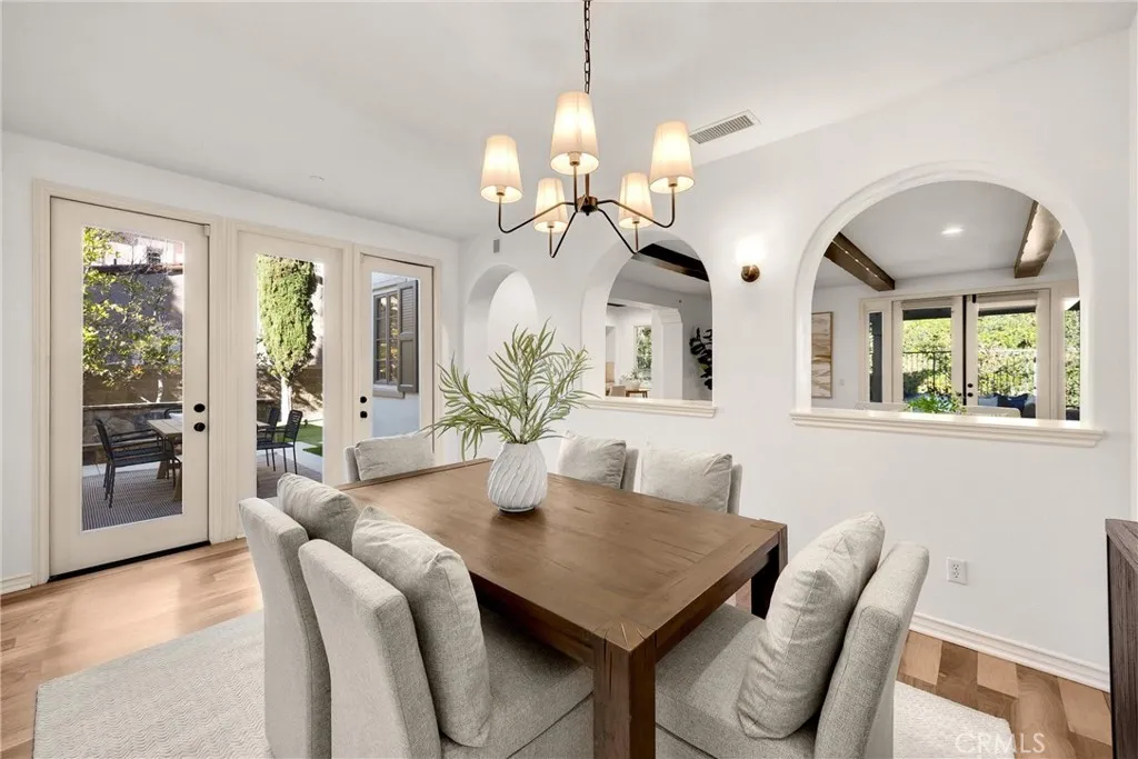 34 Tall Hedge, Irvine, California 92603 home-pic-21