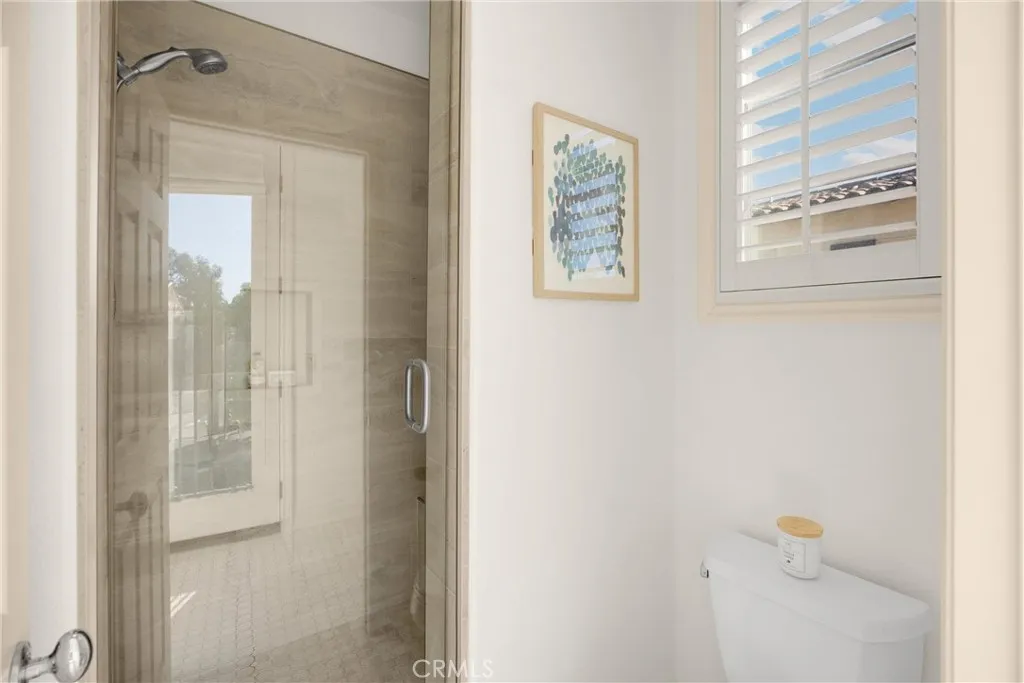 34 Tall Hedge, Irvine, California 92603 home-pic-50