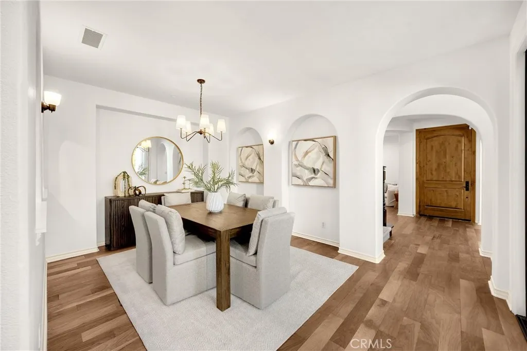 34 Tall Hedge, Irvine, California 92603 home-pic-23