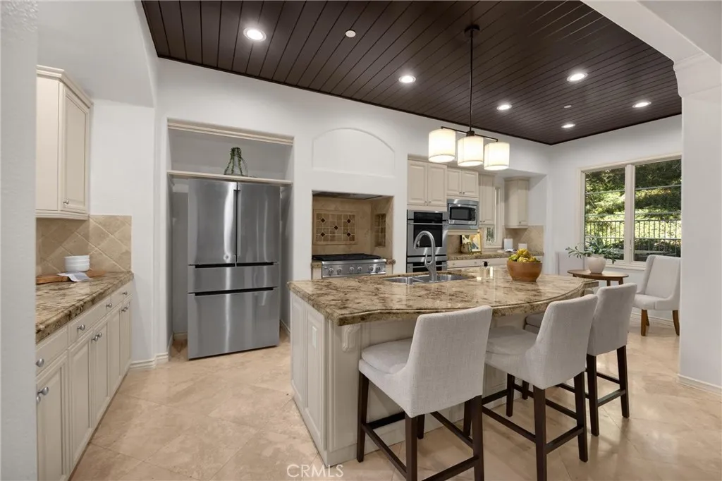 34 Tall Hedge, Irvine, California 92603 home-pic-30
