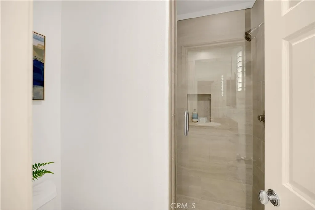 34 Tall Hedge, Irvine, California 92603 home-pic-13