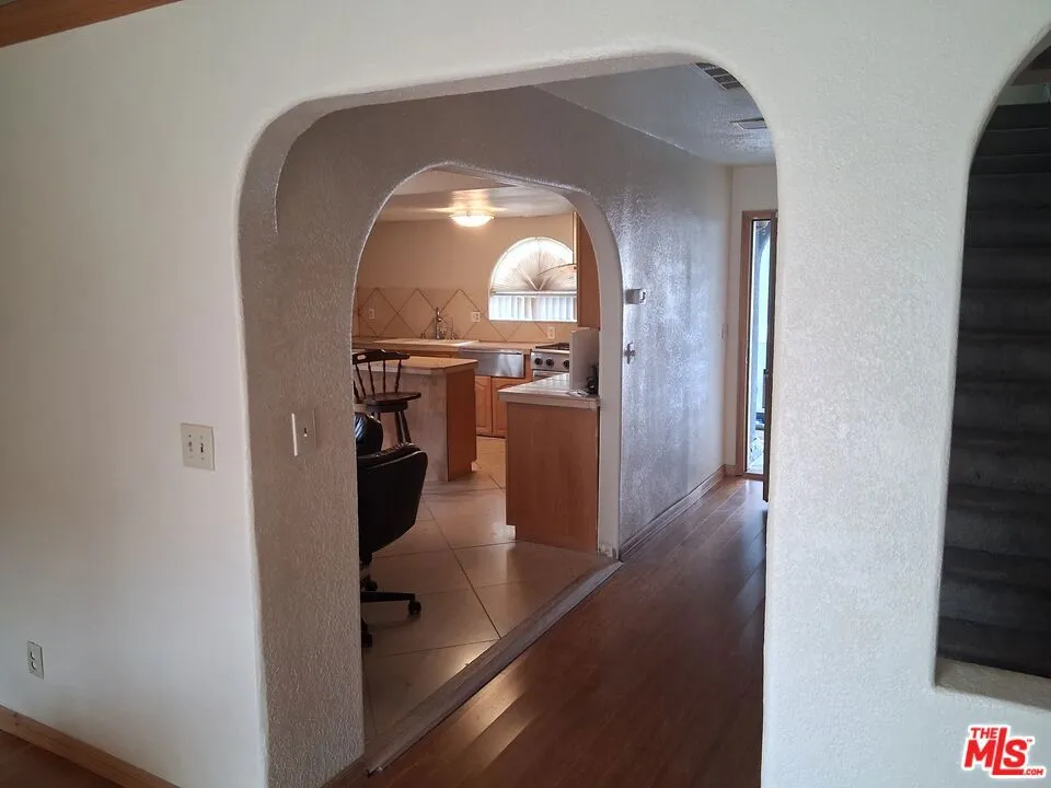 19603 Enslow Drive, Carson, California 90746 home-pic-18