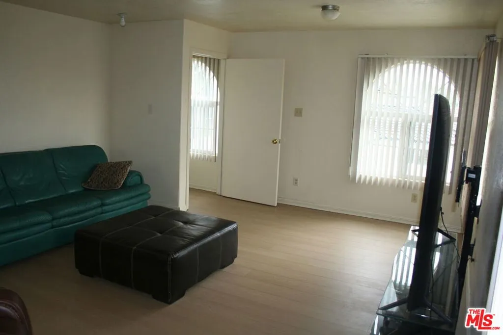 19603 Enslow Drive, Carson, California 90746 home-pic-40