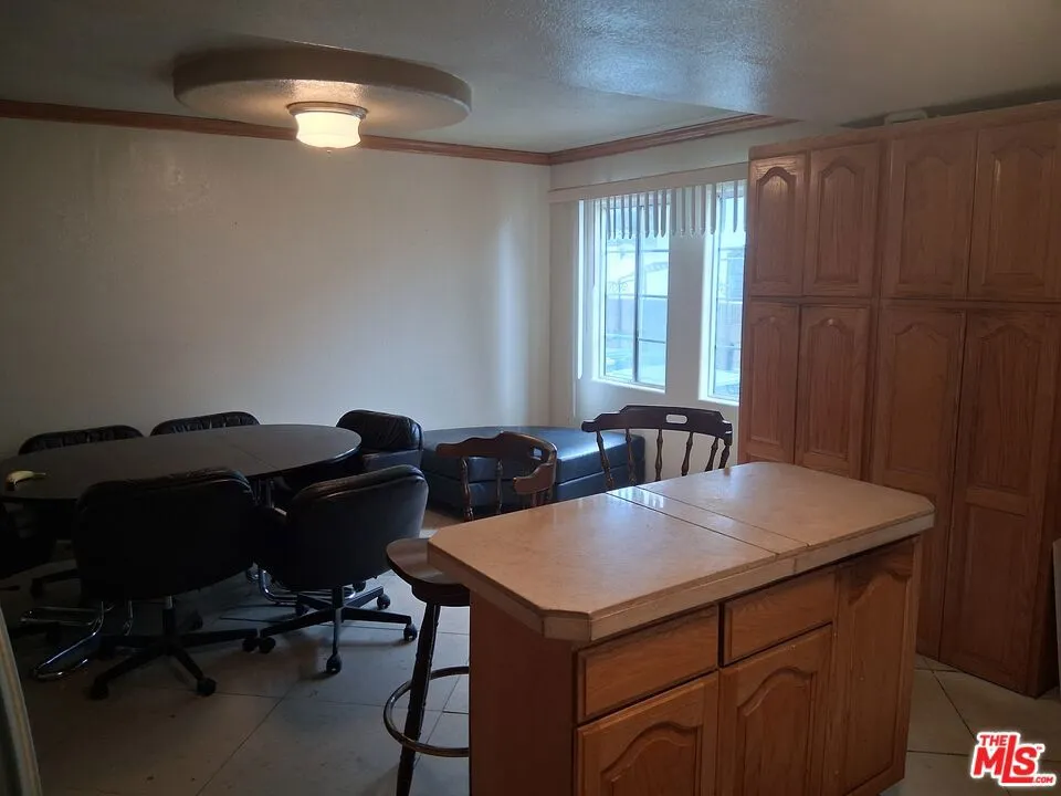 19603 Enslow Drive, Carson, California 90746 home-pic-21