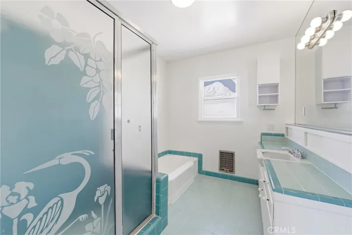 Main level bathroom