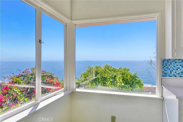 17632 Revello, Pacific Palisades, California 90272