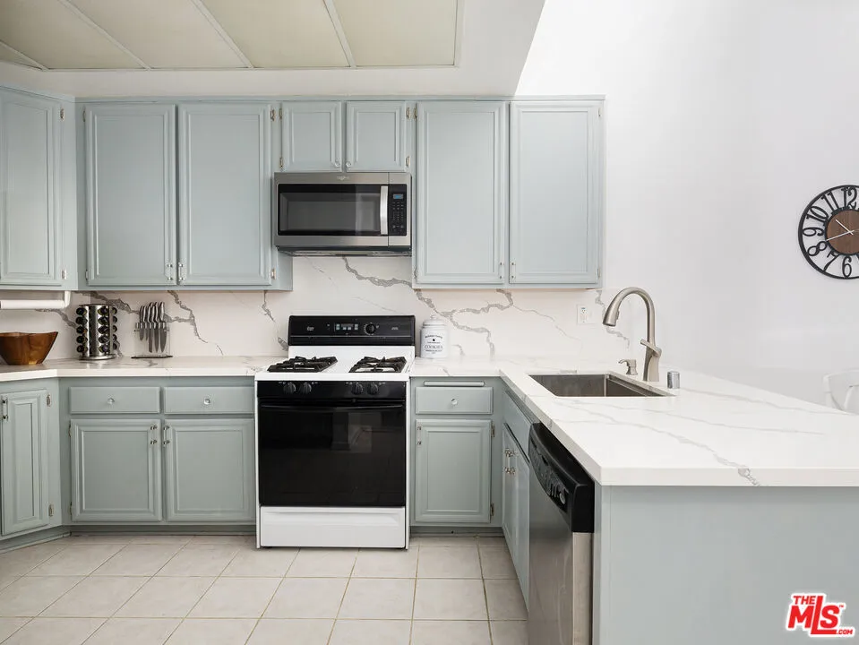 1450 Brett Place 305, San Pedro, California 90732 home-pic-12