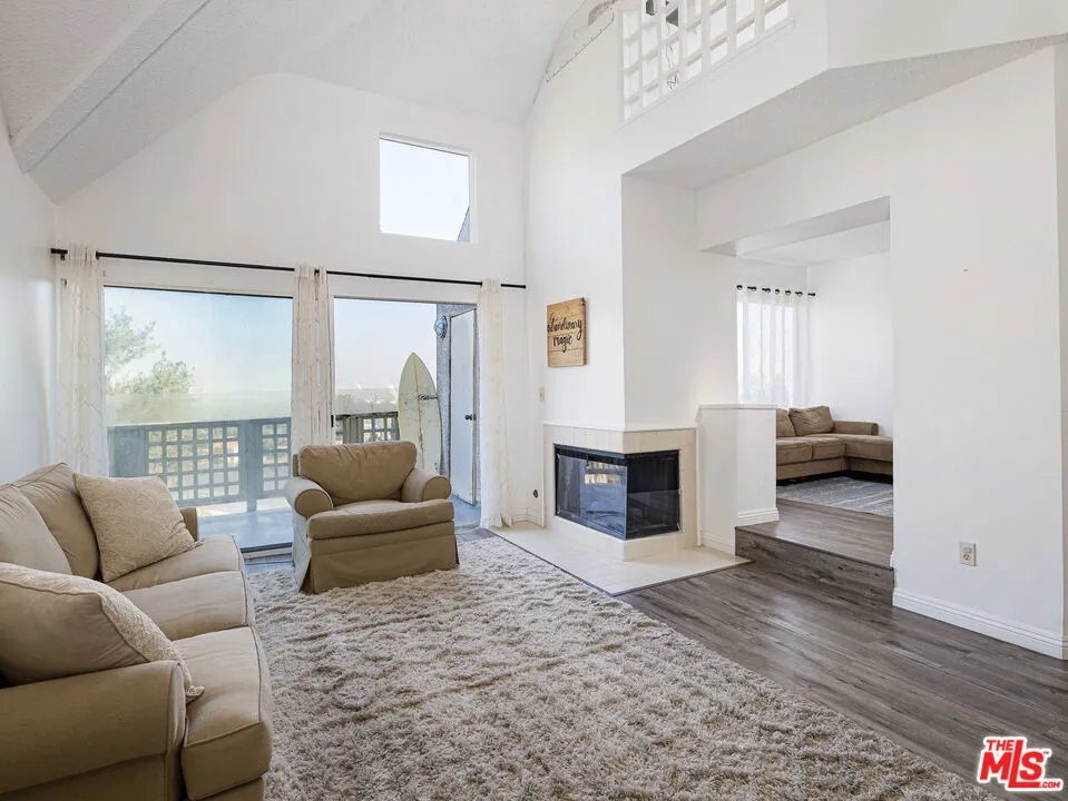 1450 Brett Place 305, San Pedro, California 90732 home-pic-4