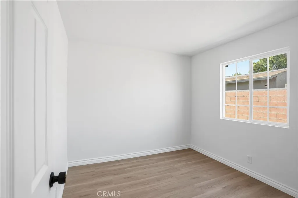 1381 E 5th, Ontario, California 91764 home-pic-23