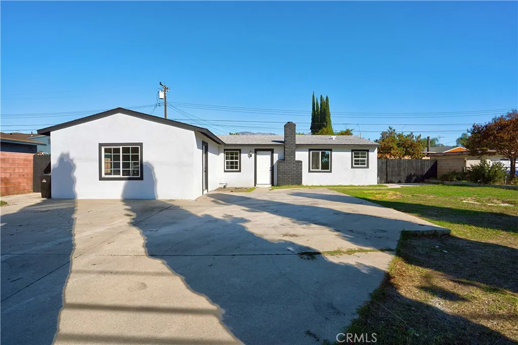 1381 E 5th, Ontario, California 91764 home-pic-1