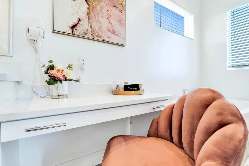 43180 Portuale Court, Indio, California 92203 home-pic-40