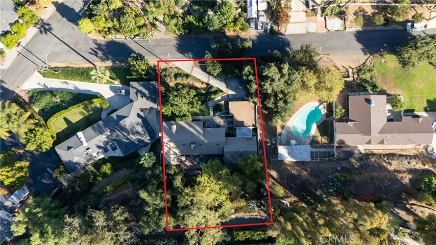 5245 King, Riverside, California 92506